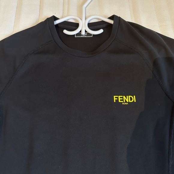 Fendi T-Shirt - Picture 2 of 3